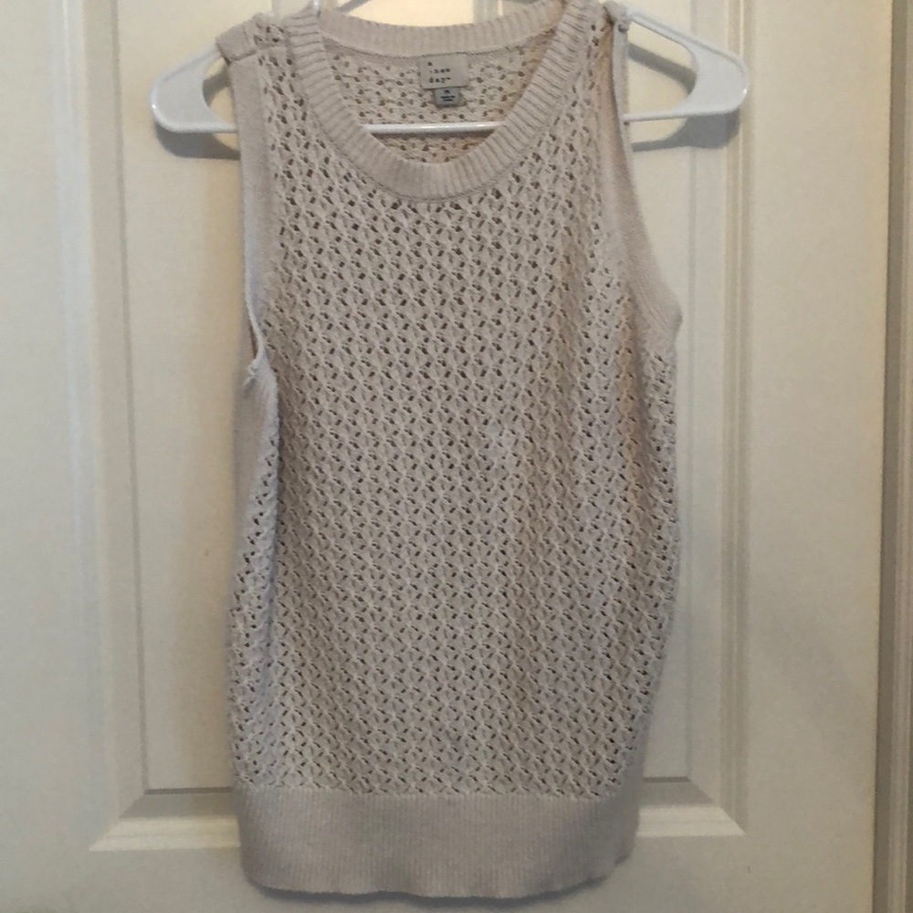 Knitted tank top
